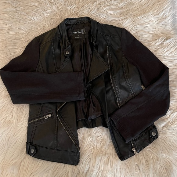 Black | Faux Leather | Jacket - Picture 2 of 14